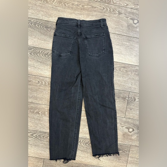 Old Navy SZ 4 Women's Black Distressed Jeans OG loose high rise - Picture 4 of 5